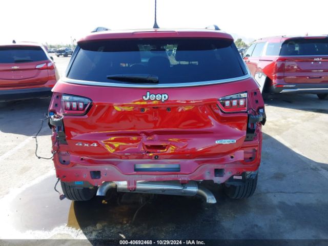 3C4NJDFNXRT143020 Jeep Compass Latitude Lux Fwd