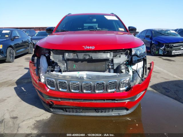 3C4NJDFNXRT143020 Jeep Compass Latitude Lux Fwd