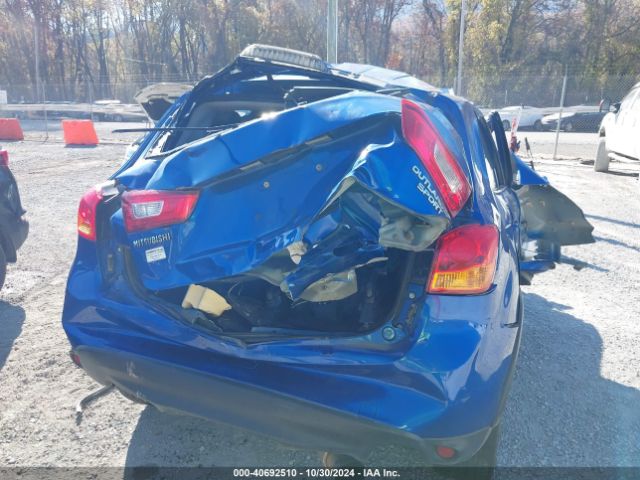 JA4AP3AU2HZ028421 Mitsubishi Outlander Sport 2.0 Le
