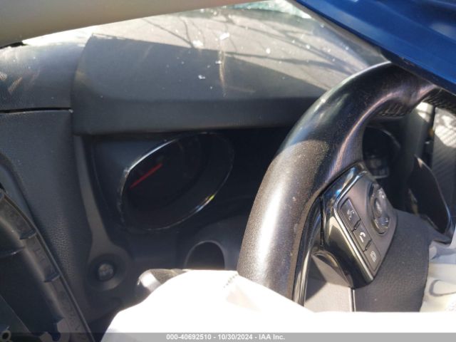 JA4AP3AU2HZ028421 Mitsubishi Outlander Sport 2.0 Le