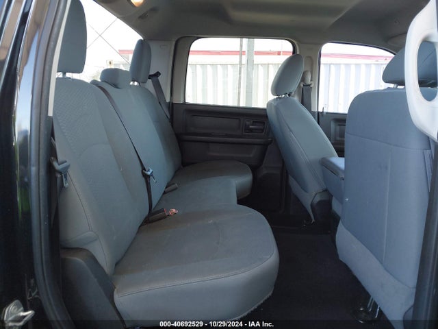 3C6RR6KT1HG765045 RAM 1500 Express  4x2 5'7 Box