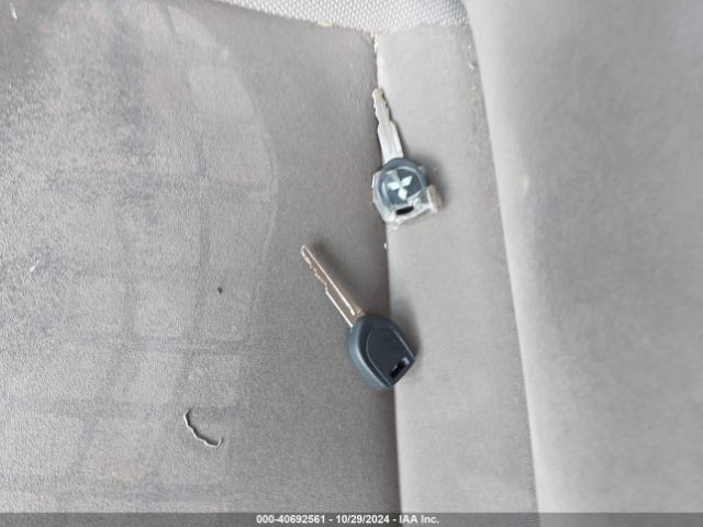 2005 MITSUBISHI OUTLANDER JA4LX31F55U020011 Photo 10