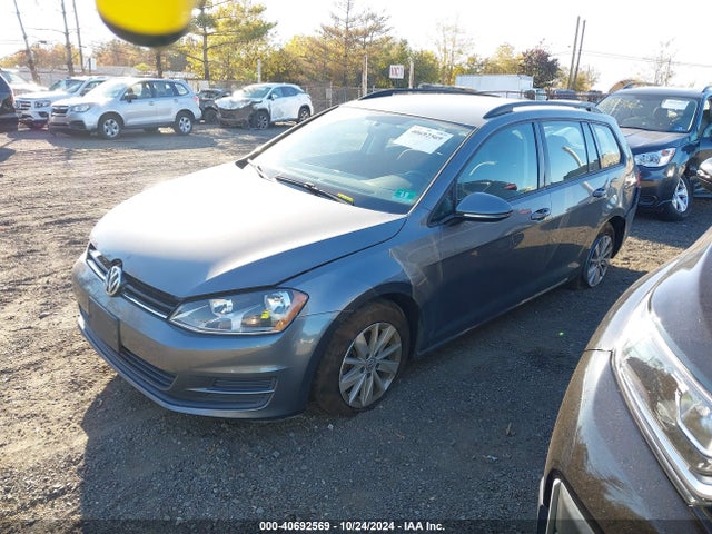 3VWC17AU6GM508448 Volkswagen Golf Sportwagen Tsi S 4-door