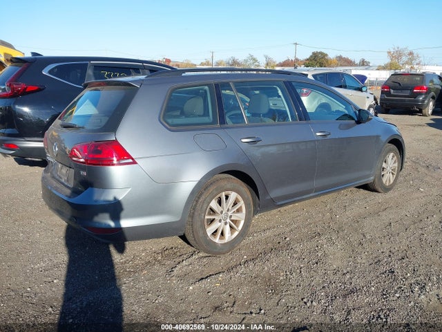 3VWC17AU6GM508448 Volkswagen Golf Sportwagen Tsi S 4-door