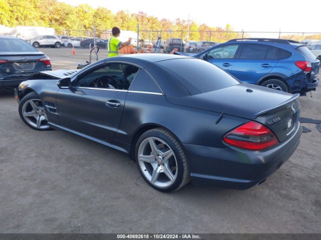 2011 MERCEDES-BENZ SL 550 WDBSK7BA1BF163434 Photo 2