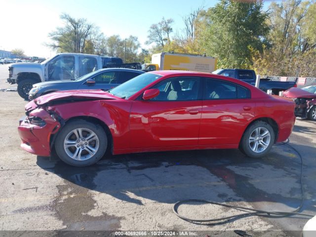 2C3CDXBG5JH110225 Dodge Charger Sxt Rwd