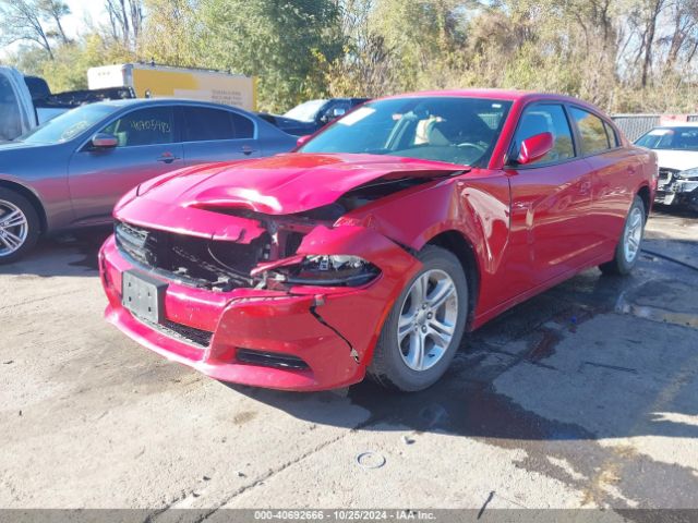 2C3CDXBG5JH110225 Dodge Charger Sxt Rwd