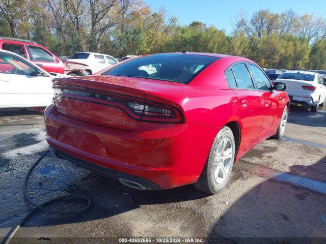 2C3CDXBG5JH110225 Dodge Charger Sxt Rwd