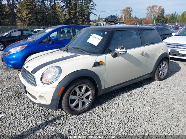 2007 MINI COOPER WMWMF33557TT54045 Photo 1