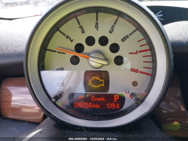 2007 MINI COOPER WMWMF33557TT54045 Photo 6