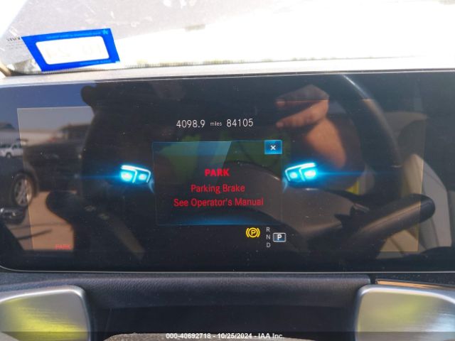 W1N4M4GB5PW265940 Mercedes-Benz GLB 250