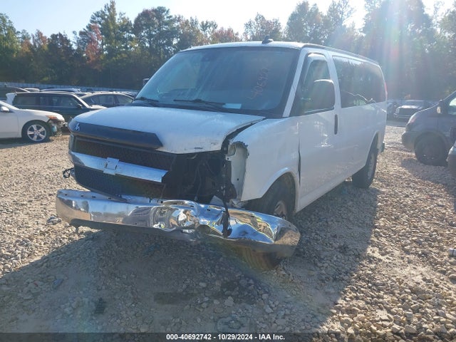 1GAWGFFG0K1295507 Chevrolet Express 2500 Lt
