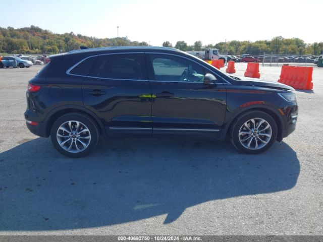 5LMCJ2C9XHUL02330 Lincoln MKC SELECT