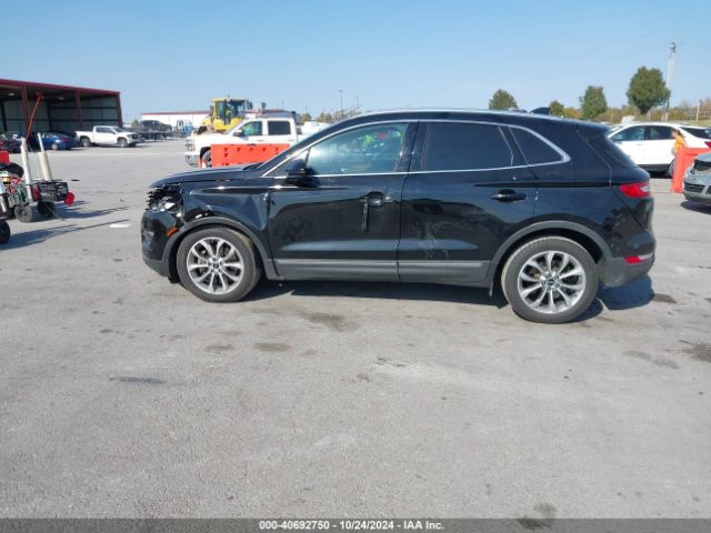 5LMCJ2C9XHUL02330 Lincoln MKC SELECT