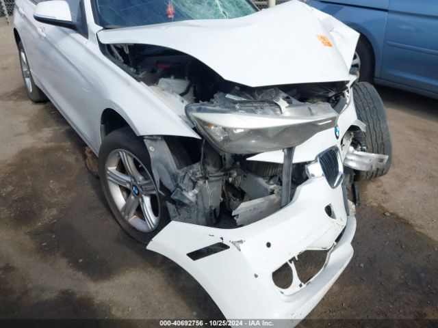 WBA3B1C5XEP679811 BMW 320i