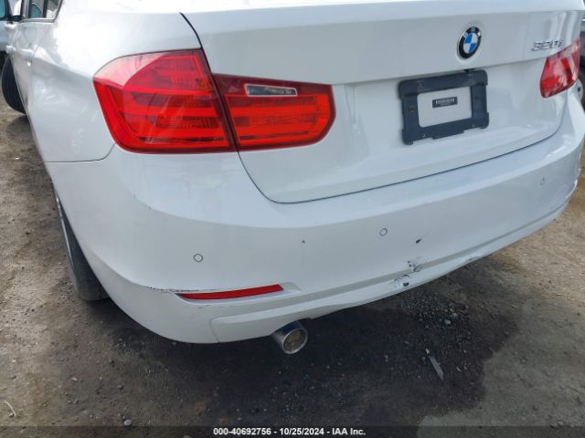 WBA3B1C5XEP679811 BMW 320i