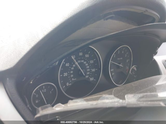 WBA3B1C5XEP679811 BMW 320i