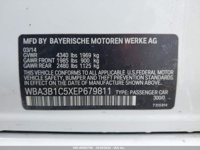 WBA3B1C5XEP679811 BMW 320i