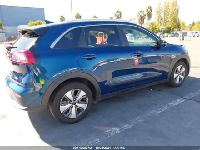 KNDCE3LC2K5231915 KIA NIRO EX