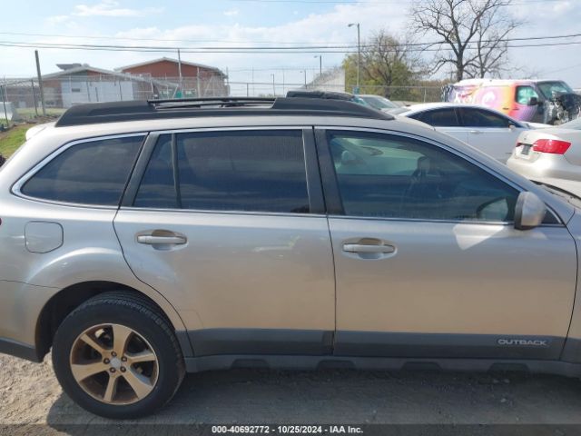 4S4BRBCC6E3221197 Subaru Outback 2.5i Premium