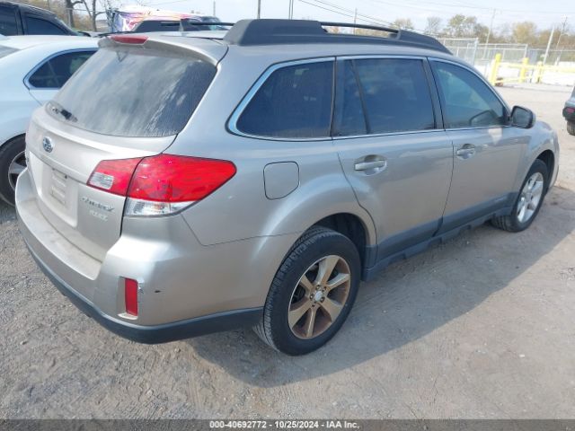 4S4BRBCC6E3221197 Subaru Outback 2.5i Premium