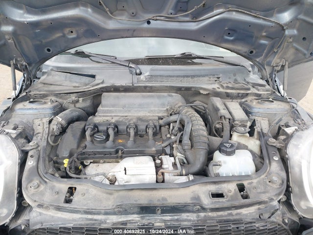 2009 MINI COOPER S WMWMF735X9TW84905 Photo 9