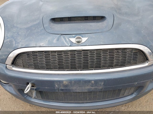 2009 MINI COOPER S WMWMF735X9TW84905 Photo 5