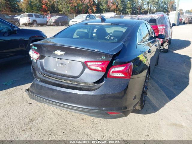 1G1ZD5ST3NF173315 Chevrolet Malibu Fwd Lt