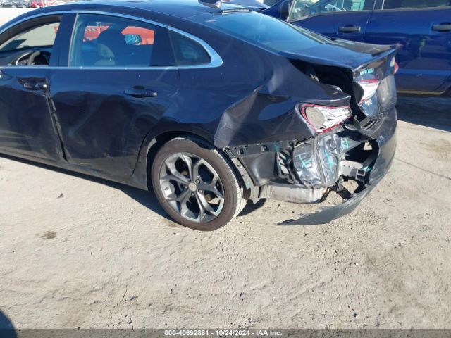 1G1ZD5ST3NF173315 Chevrolet Malibu Fwd Lt