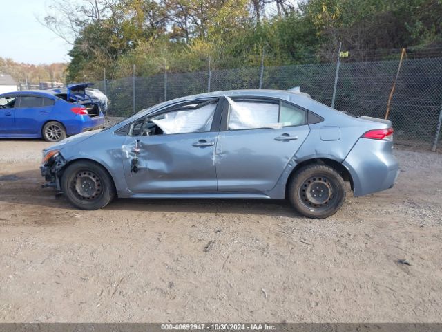 JTDEPMAE9MJ121600 Toyota COROLLA LE