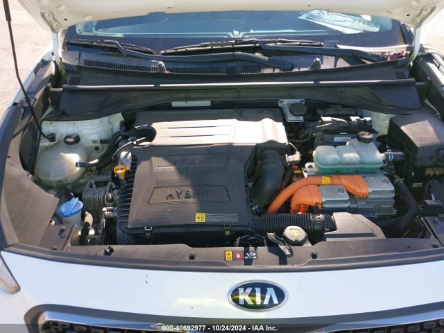 KNDCB3LC3J5156701 KIA NIRO LX