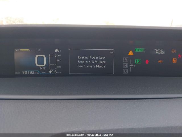 JTDKARFU0J3546642 Toyota Prius Three Touring