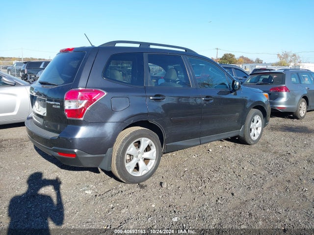Subaru Forester 2.5i Premium 2015 JF2SJADC4FH578551 Image 4