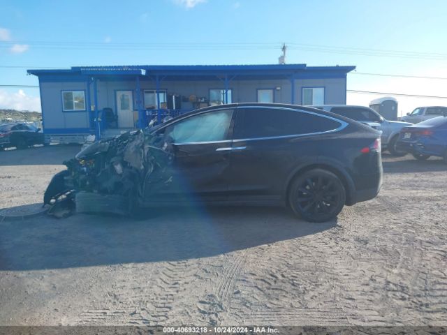 5YJXCAE20JF090985 Tesla Model X 100d/75d/p100d