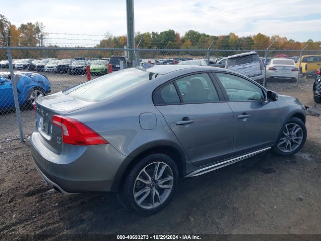 2016 VOLVO S60 CROSS COUNTRY YV4612UM0G2002102 Photo 3