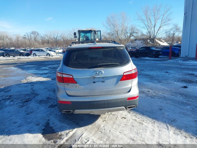Hyundai Santa Fe Se 2016 KM8SNDHF2GU156128 Image 16