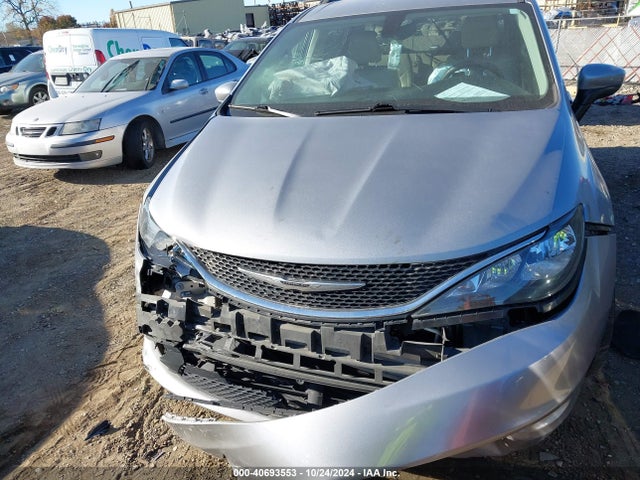 2C4RC1DG0MR532906 Chrysler Voyager Lxi