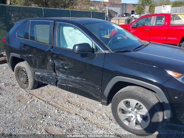 Toyota RAV4 LE 2022 2T3H1RFV5NC193175 Image 6