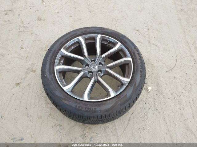 YV4A22PKXH1177336 Volvo Xc90 T6 Momentum