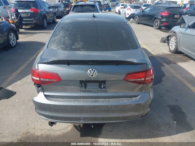 3VWD17AJ6GM404925 Volkswagen Jetta 1.8t Sport
