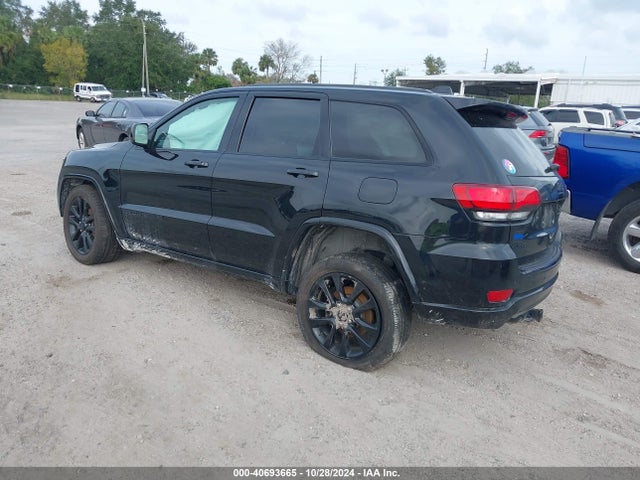 1C4RJFAG5HC737868 Jeep Grand Cherokee Altitude 4x4