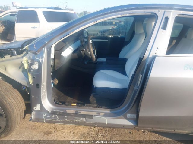 7SAYGDED6RA301369 Tesla Model Y
