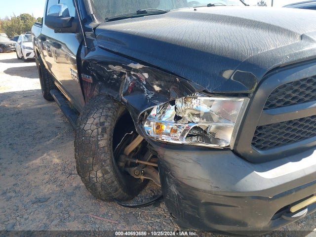 3C6RR7KT5HG544666 RAM 1500 Tradesman  4x4 5'7 Box