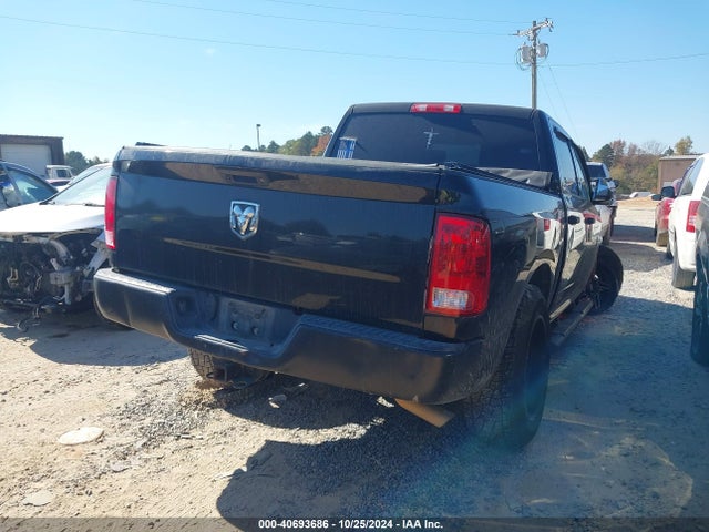 3C6RR7KT5HG544666 RAM 1500 Tradesman  4x4 5'7 Box