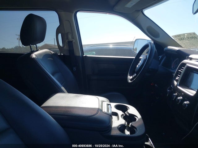 3C6RR7KT5HG544666 RAM 1500 Tradesman  4x4 5'7 Box