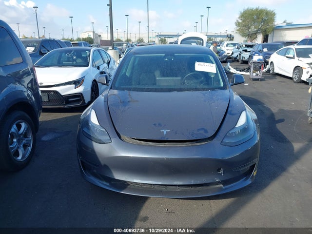 Tesla Model 3 Rear-wheel Drive 2022 5YJ3E1EA0NF147742 Image 12