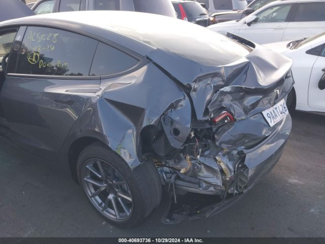 2022 TESLA MODEL 3 5YJ3E1EA0NF147742 Photo 5