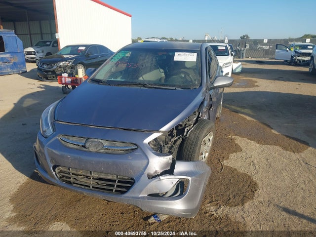 Hyundai ACCENT SE 2017 KMHCT4AE9HU283360 Image 2