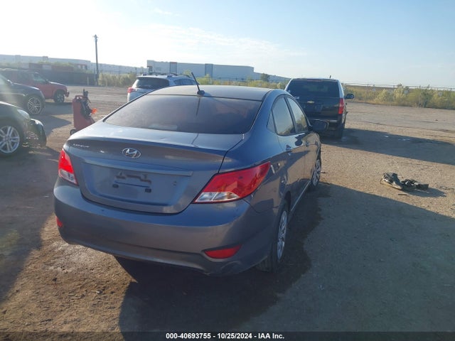 Hyundai ACCENT SE 2017 KMHCT4AE9HU283360 Image 4