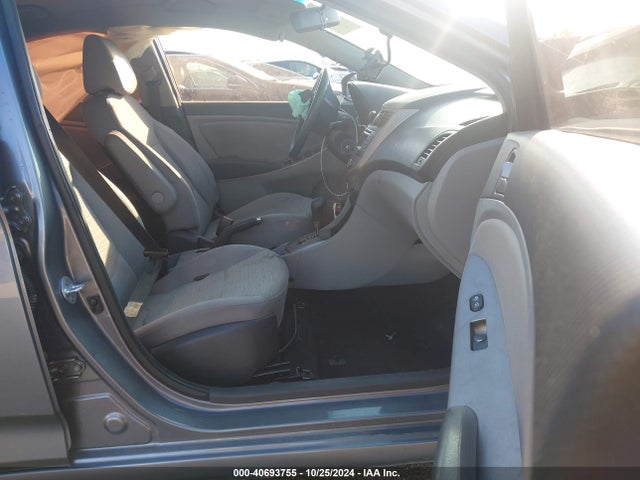 Hyundai ACCENT SE 2017 KMHCT4AE9HU283360 Image 5